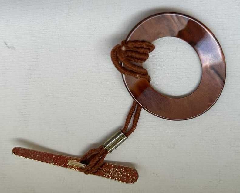 Аксесоар за коса, Evita Peroni, Дания