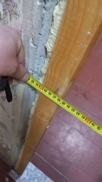 Продам двери б/у