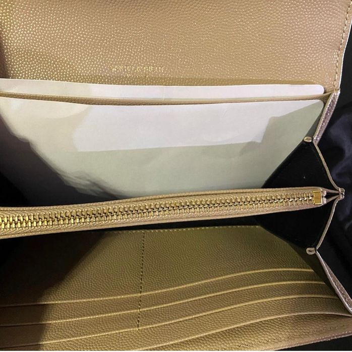 Дамска чанта през рамо