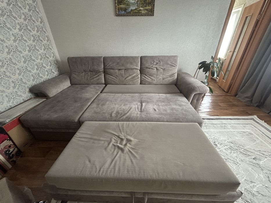 Продам угловой диван