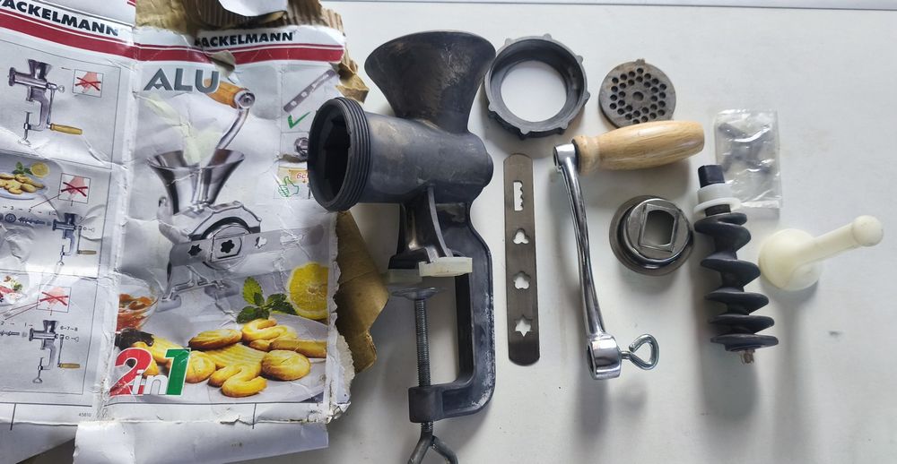 Fackelman Alu машинка за мелене и сладки