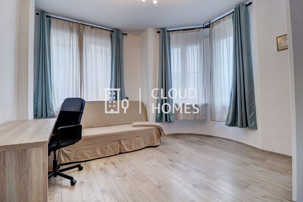 Дава се под наем Тристаен апартамент в София, Център - 70 кв.м за 797.64 € - Снимка #9