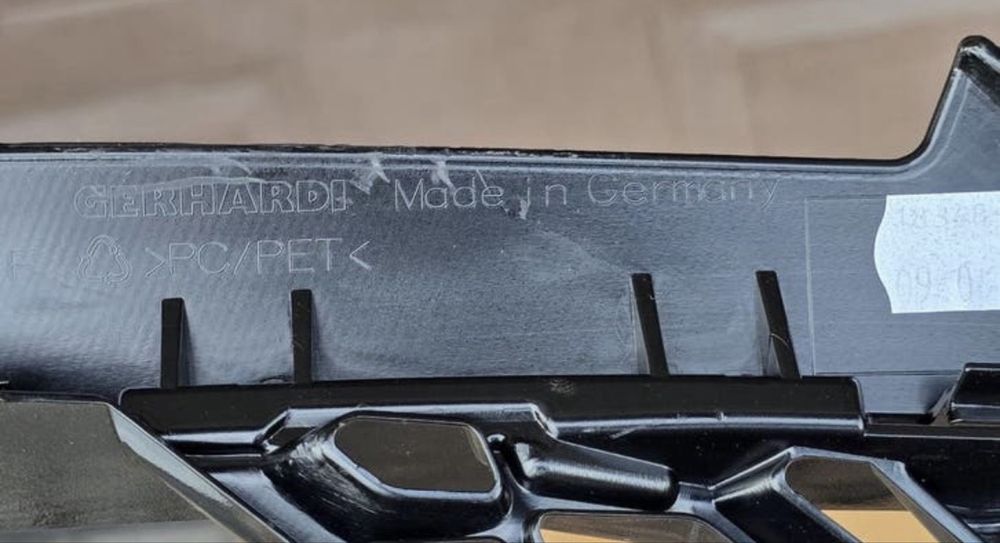 Ауди RS6 C8 решетка Оригинална