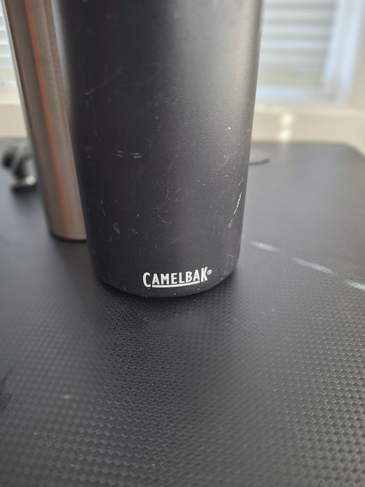 Оригинална термобутилка  на CamelBak 1.2L