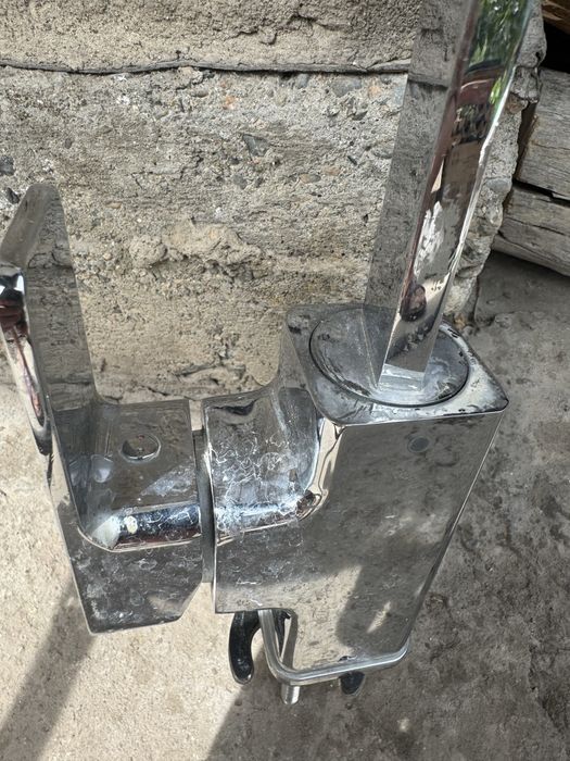 Смеситель для раковины