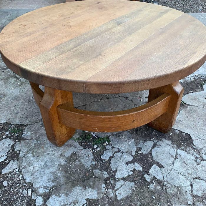 Masa rotunda din lemn masiv