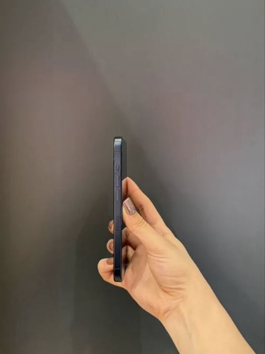 Айфон 15 pro на 256