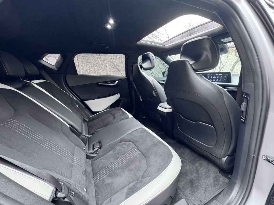 Срочно! KIA EV6 GT Line 45000km 2022