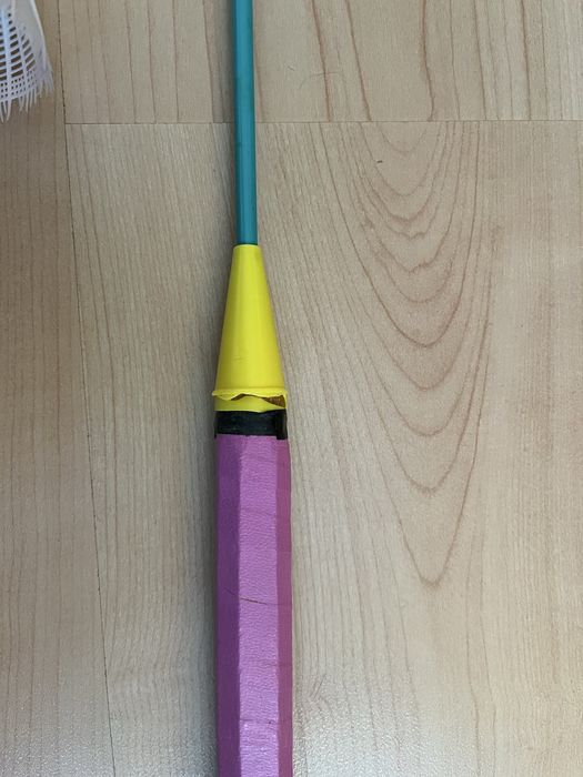 Подарявам комплект хилки/ракети за федърбал