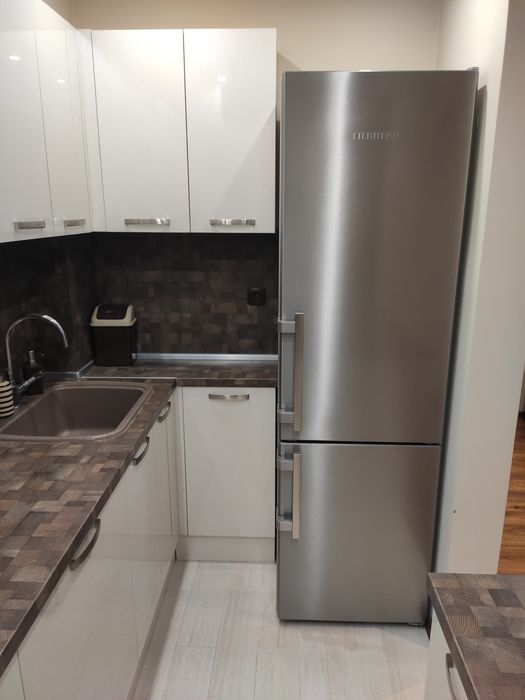 Дава се под наем Двустаен апартамент в Пловдив, Остромила - 78 кв.м за 459 € - Снимка #6