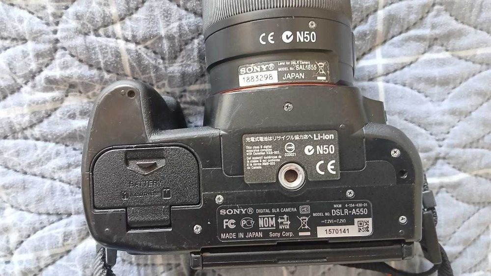 Sony Alpha DSLR-A550