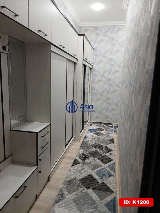 K1200 Safiani dom orqasi gorgaz 2xonalik kvartira podvali bn sotiladi