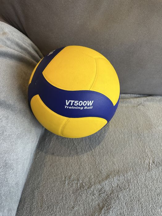 Волайболна топка MIKASA
