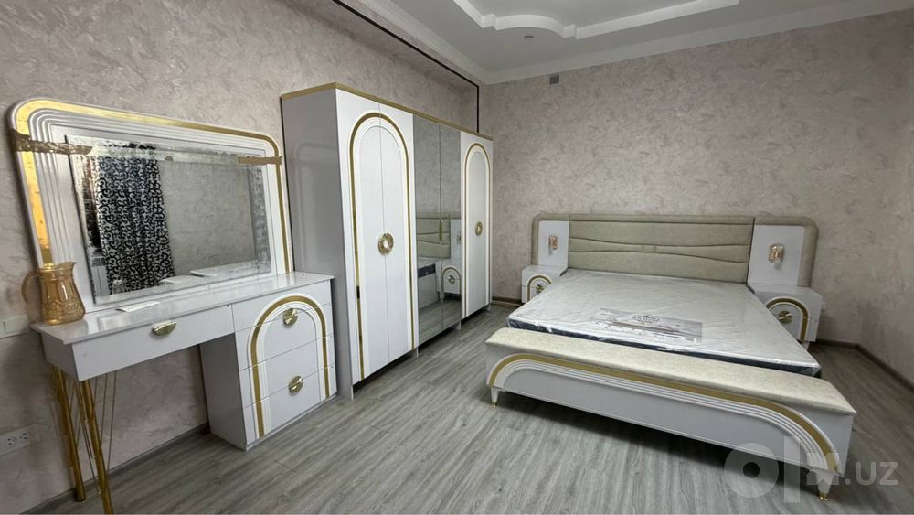 Спальный гарнитур для спальни