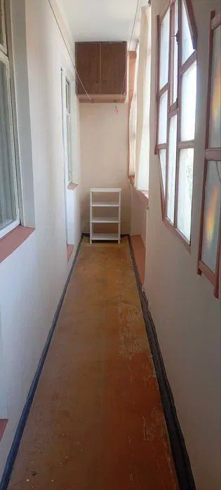 1/2/9. Куйлюк 5, Сергели р-н. Квартира 42 м², дом галерейка. Метро