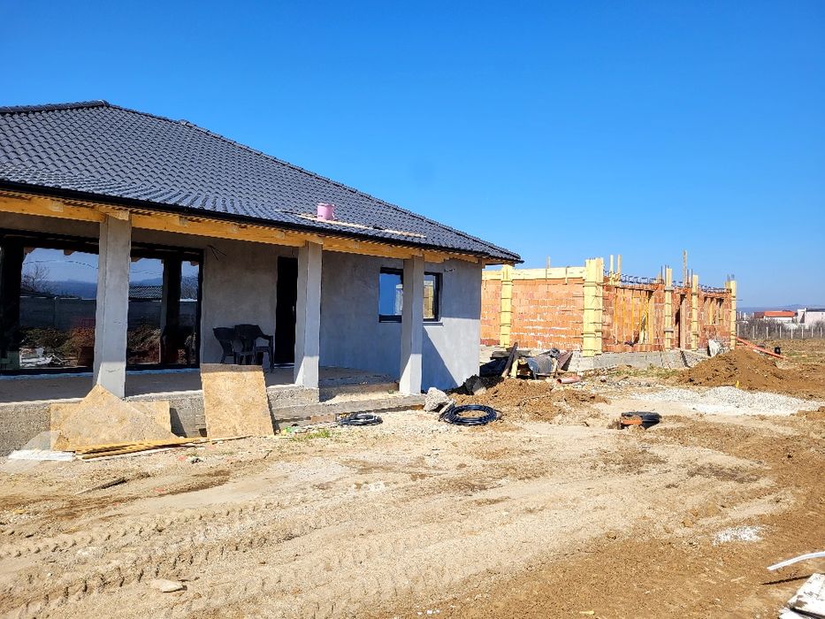 Un nou complex de 11 case în Șimian