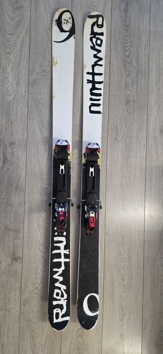 Schiuri de tura freestyle Ninthward 180 cm + legături Tyrolia Attack 1