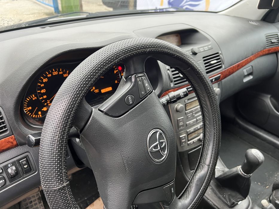 Тойота Авенсис 2.0 дизел 116 кс