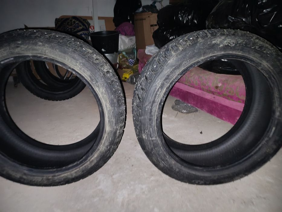 Продам зимние шины