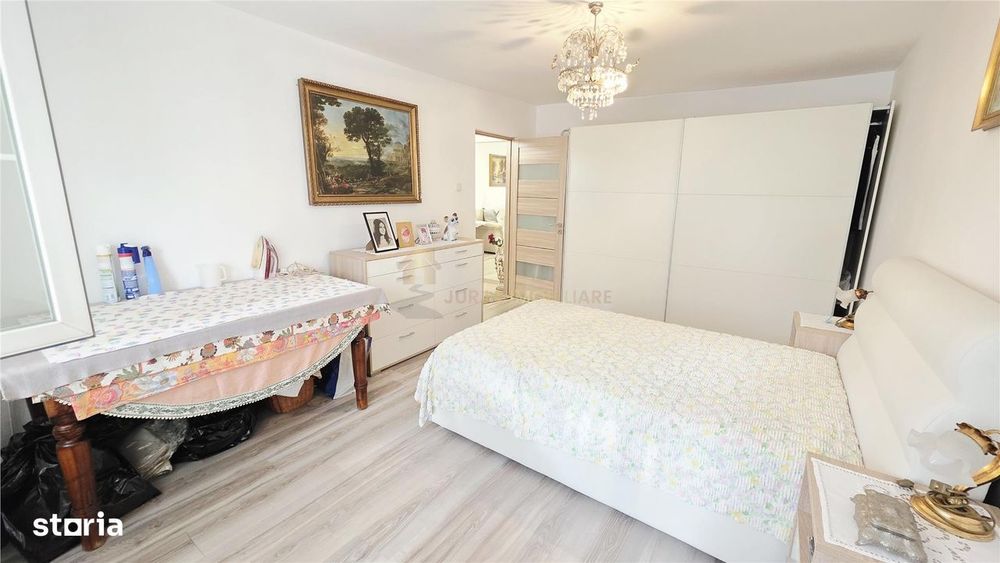Apartament 3 Camere 65 Mp Manastur Zona Mogosoaia