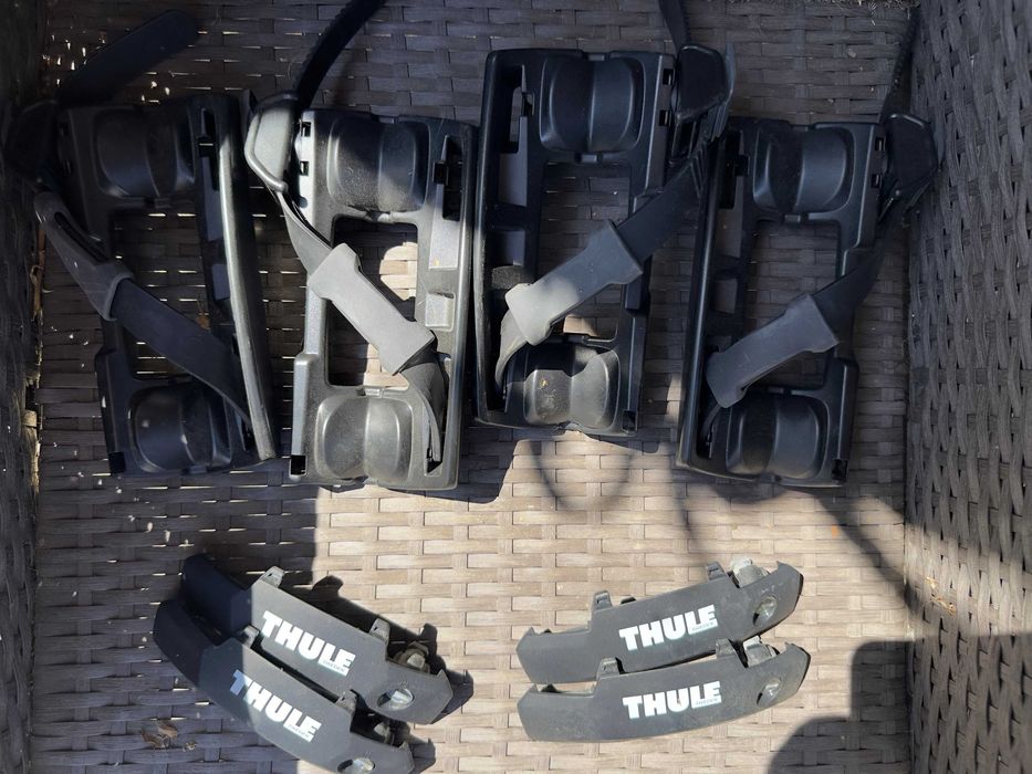 Set complet Thule Mondeo Mk5: 2× ProRide 598 + WingBar Evo 135 negru (711420) + Evo Clamp 7105 + kit 5020, toate cheile incluse