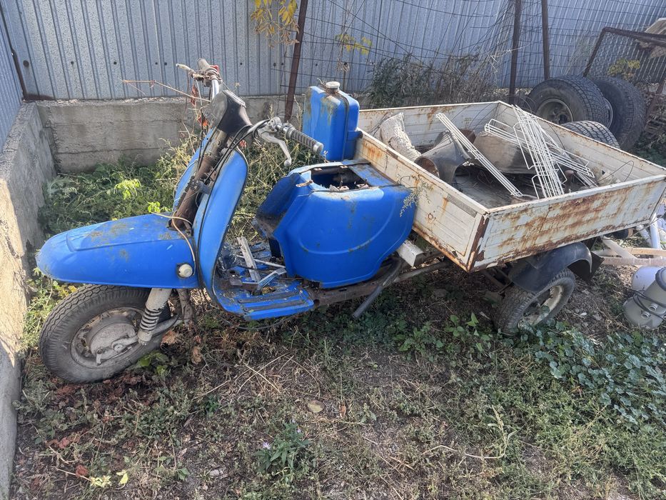 Продам мотороллер муравей