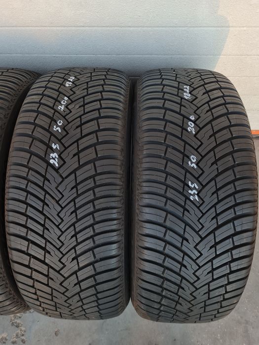 Всесезонни гуми 4 броя PIRELLI AllSeason SF2 235 50 R20 дот 1622