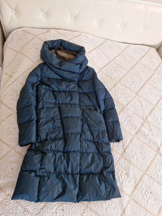 Продаётся женский пуховик