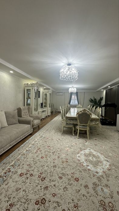 Продаю Дом в Чубарах