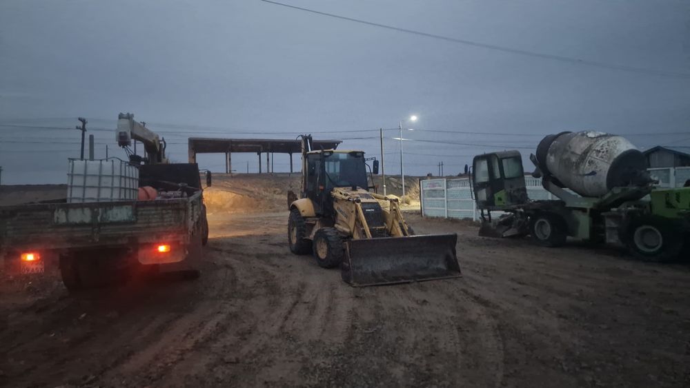 Погрузчик экскаватор