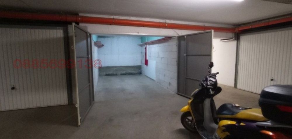 Дава се под наем Гараж / Паркомясто в София, Люлин 4 - 15 кв.м за 119.34 € - Снимка #9