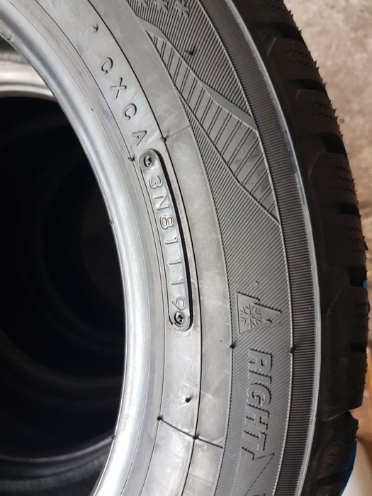 Toyo 185/60 R15 84H M+S iarnă NOI