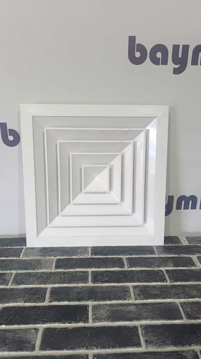 Диффузор квадратный 300х300 (425х425)