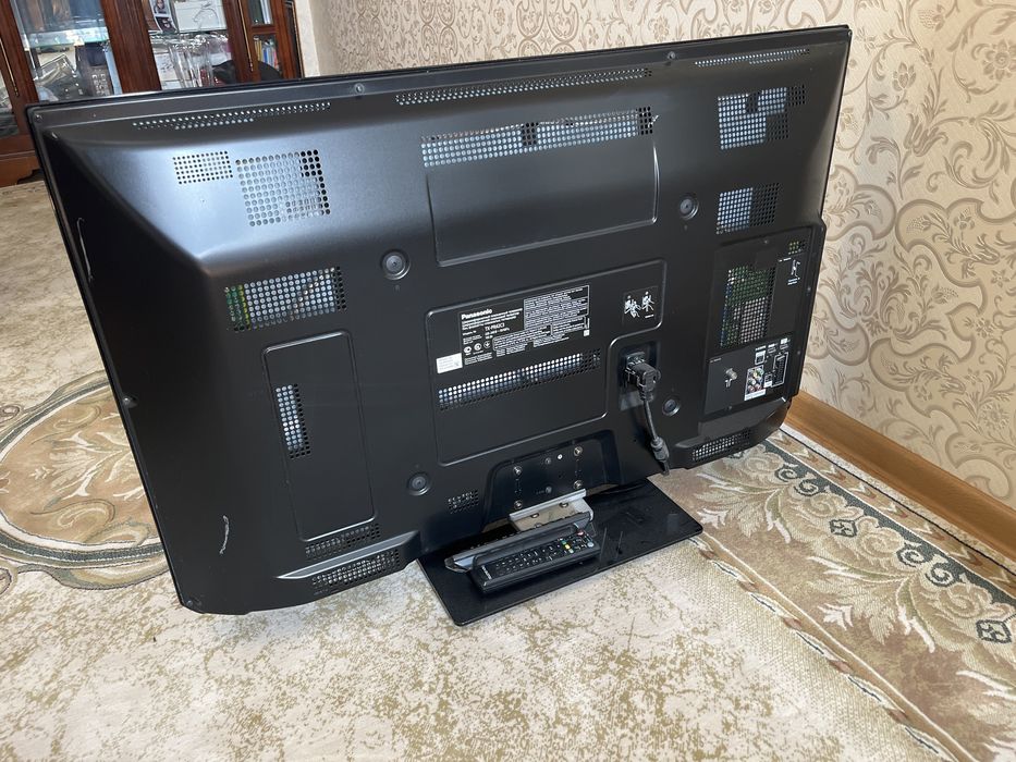 Телевихор Panasonic TX-PR42C3