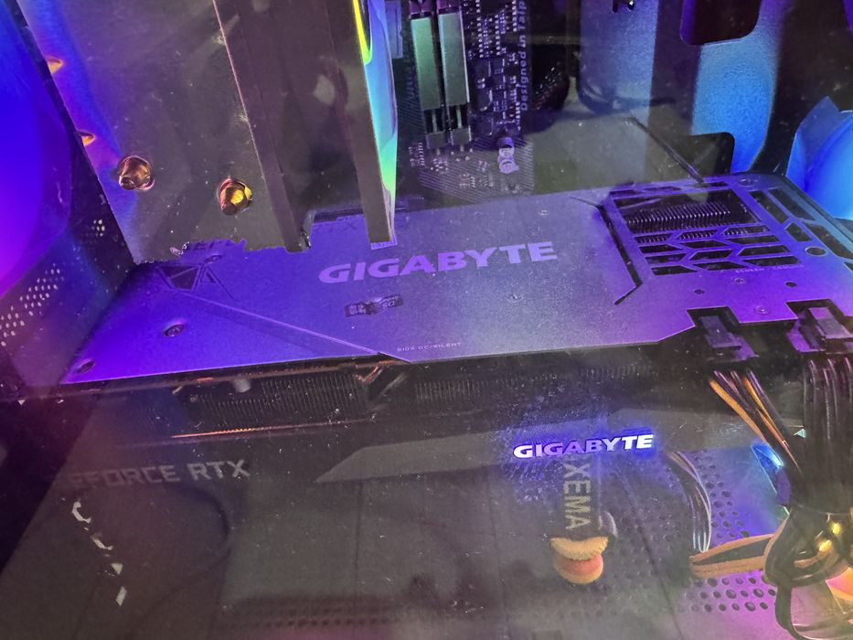 Срочно продам видеокарту GeForce RTX 3070