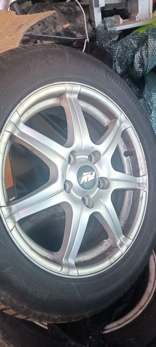 Jante și cauciucuri de iarna