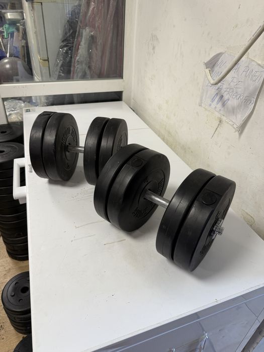 Gantere reglabile set 44  kg, 22 kg+22 kg=44 kg.Noi Germany