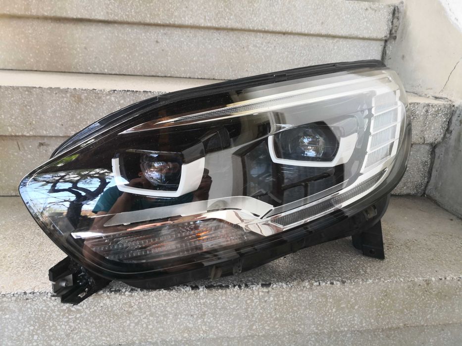 Фар Renault Scenic FULL LED ляв/Фар Рено Сценик/Фар Scenic Оригинален