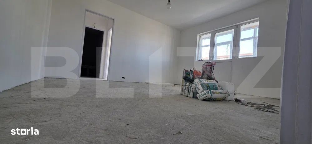 Apartament cu 3 camere, 73 mp, zona Micro 11
