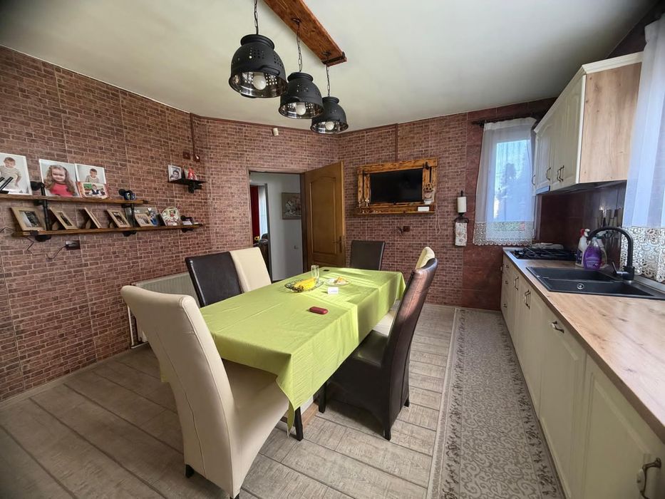 Casă spațioasă de vânzare – Sântana de Mureș | Se acceptă și schimb cu apartament + diferență