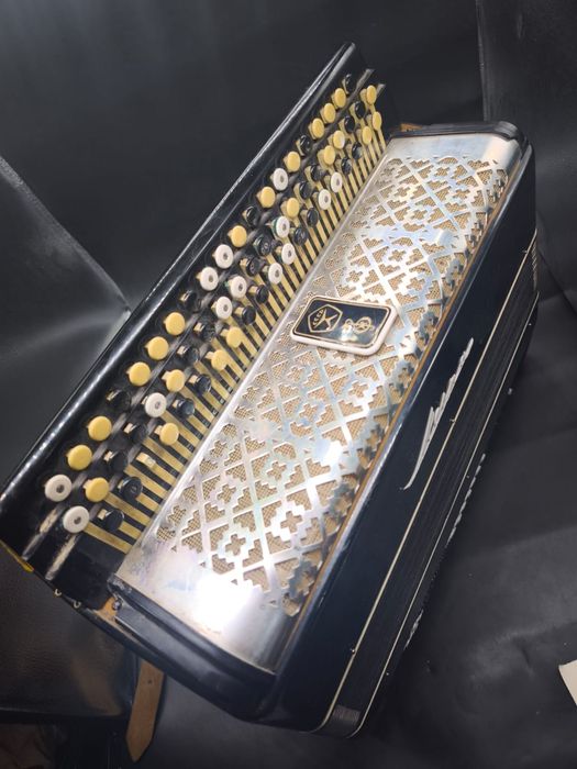 Баян Мечта советский