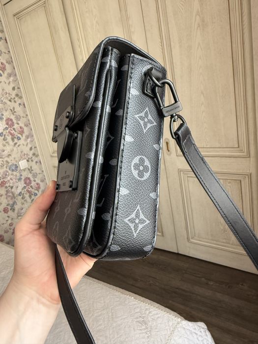 Сумка мужская из  кожи