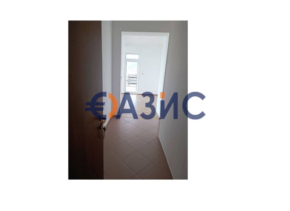 Продава се Четиристаен апартамент в Свети Влас - 156 кв.м за 611 €/кв.м - Снимка #6