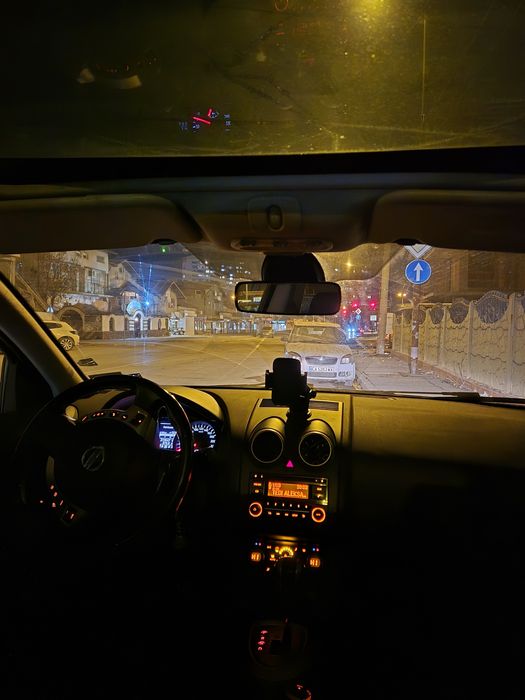 Nissan Qashqai - Панорама