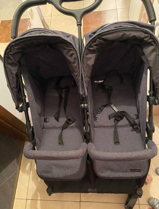 Бебешка количка за близнаци 250 лв