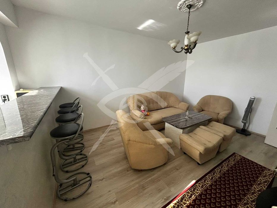 Продава се Двустаен апартамент в Пловдив, Изгрев - 48 кв.м за 1355 €/кв.м - Снимка #1