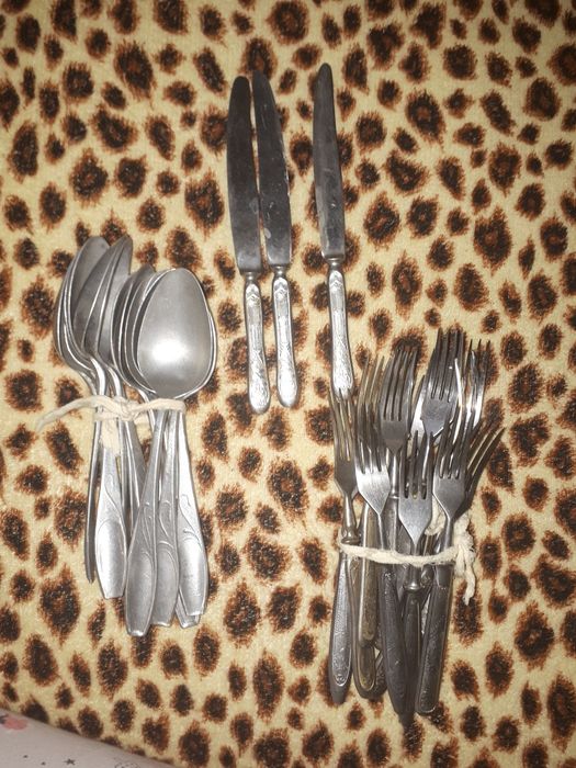 Ложки,вилки и ножи для масла