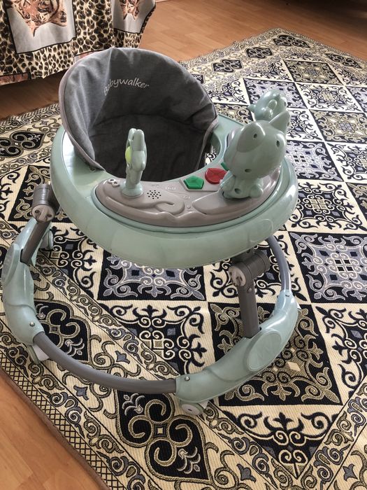 Ходунки детские,в хорошем состоянии