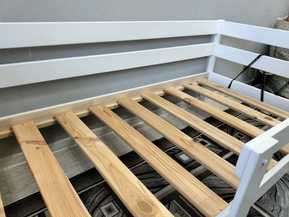 Продам детскую кровать