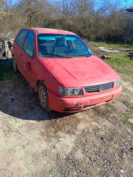 Поло 1.4 2000 година на части.